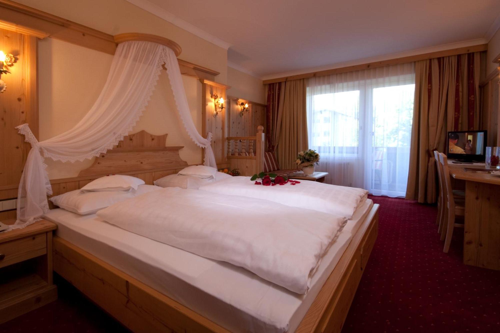 Hotel Seefelderhof Зеефельд в Тироле Экстерьер фото