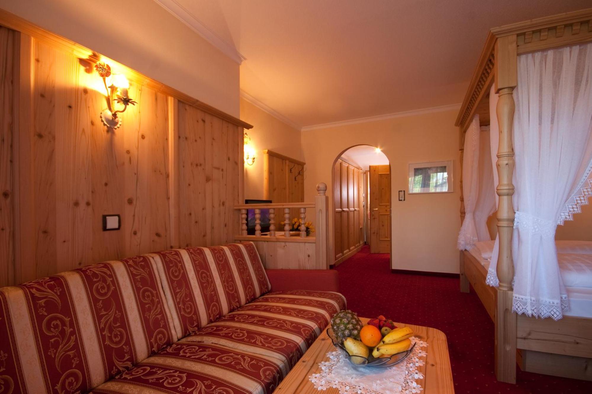 Hotel Seefelderhof Зеефельд в Тироле Экстерьер фото